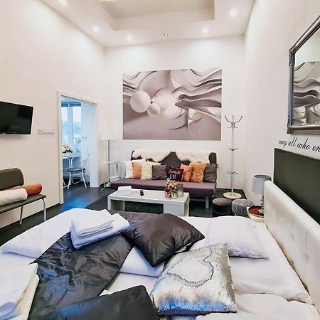 Modern Flat In City Center Budapest Exterior foto